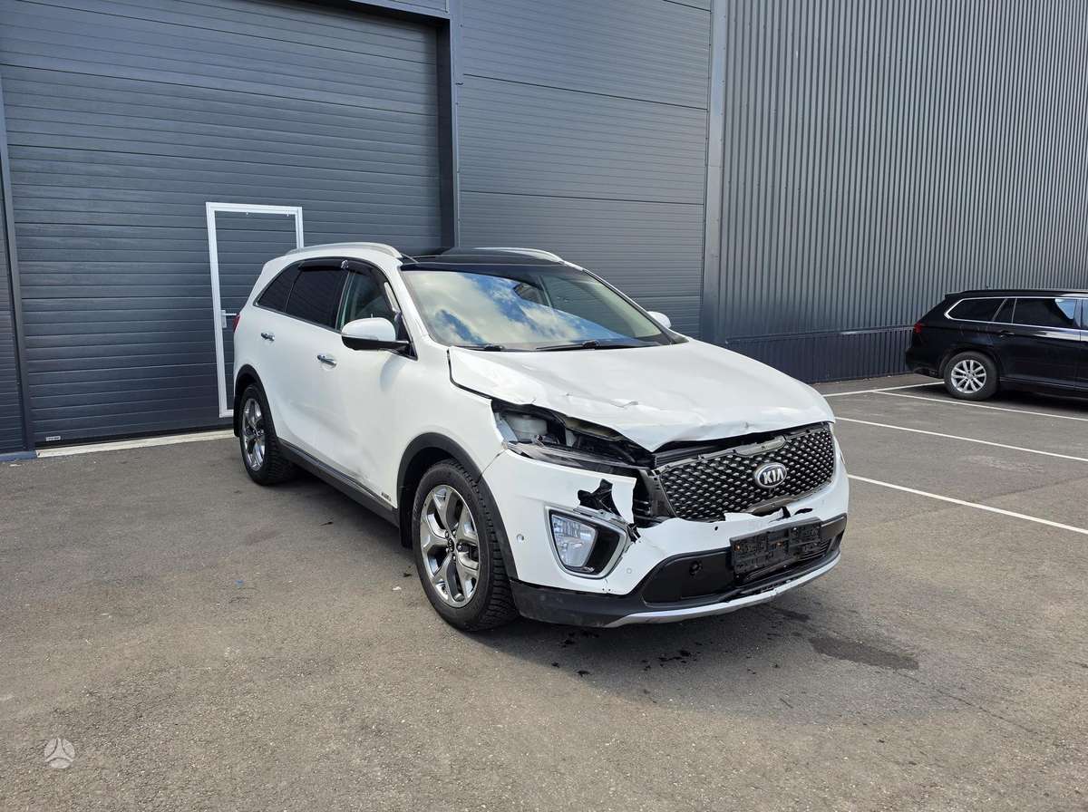 Kia Sorento, 2.2 l., off-road / crossover
