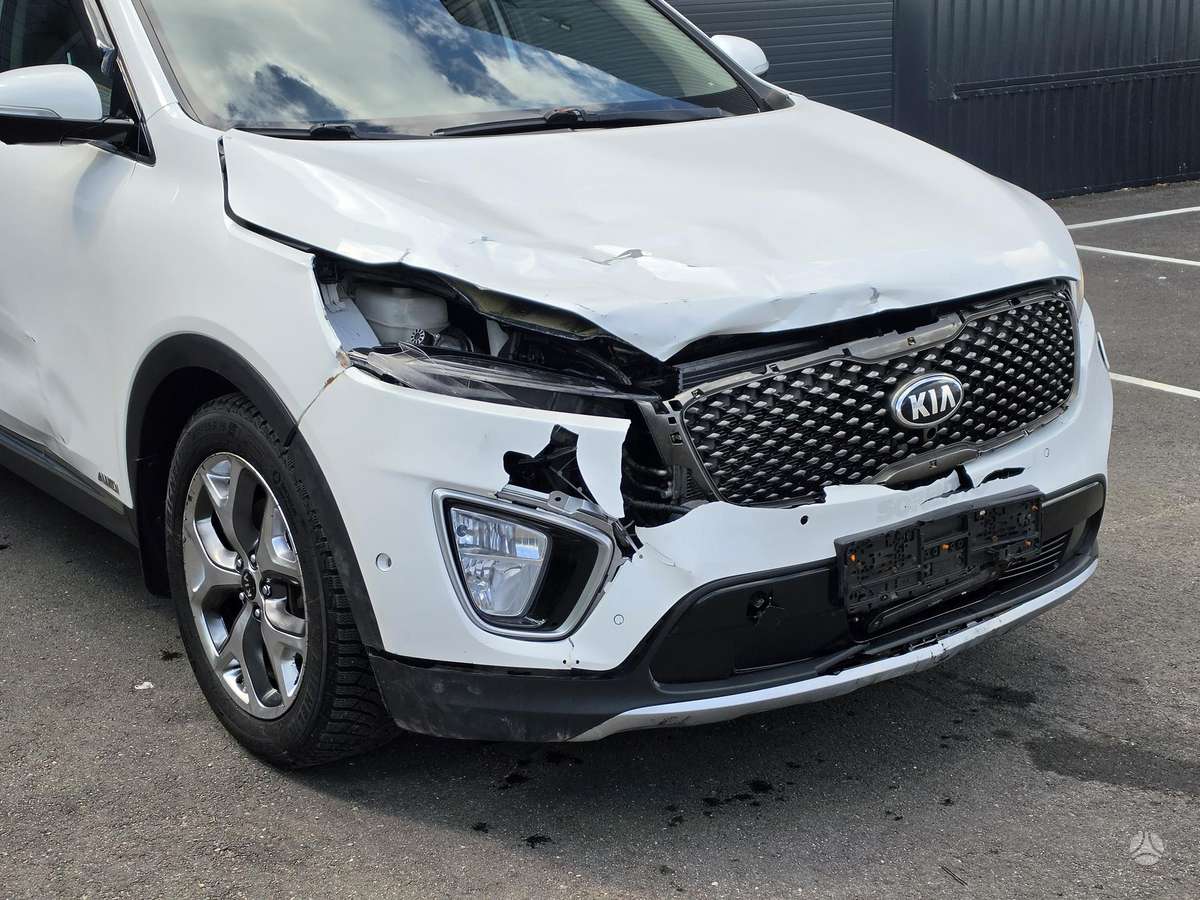 Kia Sorento, 2.2 l., off-road / crossover