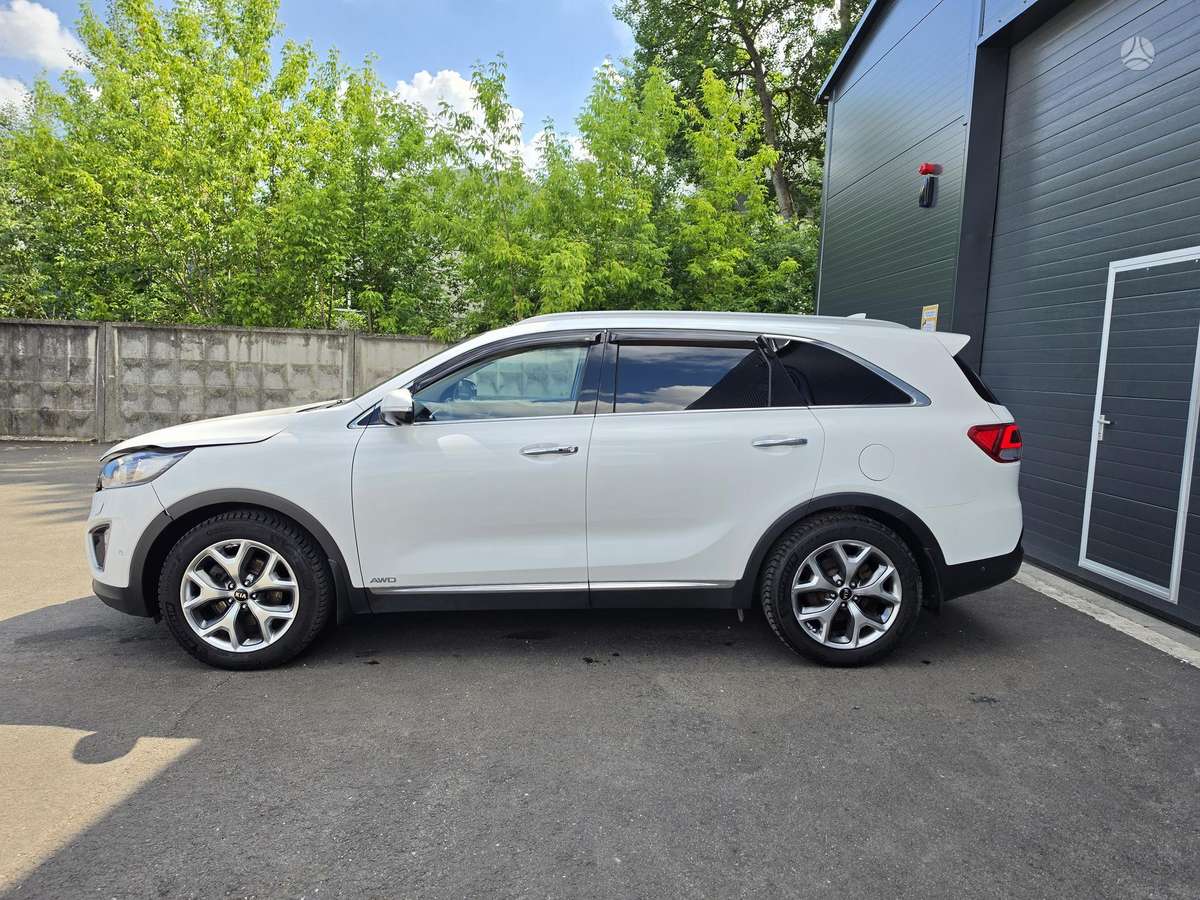 Kia Sorento, 2.2 l., off-road / crossover