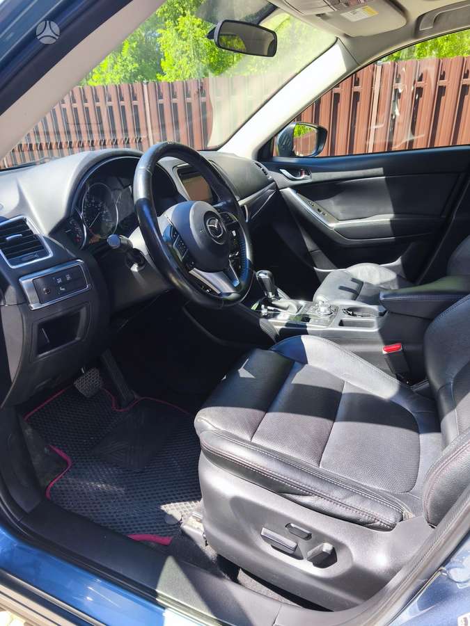 Mazda CX-5, 2.5 l., off-road / crossover