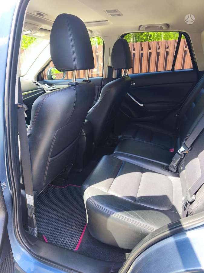 Mazda CX-5, 2.5 l., off-road / crossover
