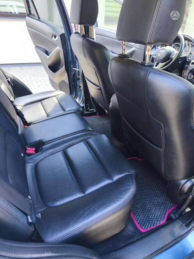 Mazda CX-5, 2.5 l., off-road / crossover