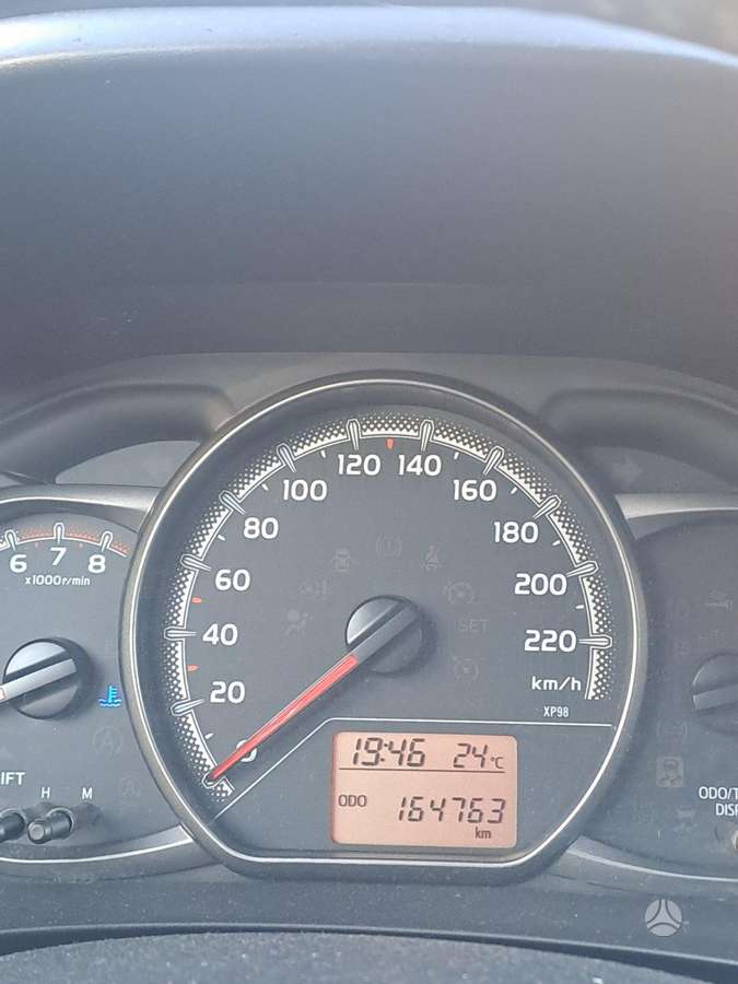 Toyota Yaris - 11