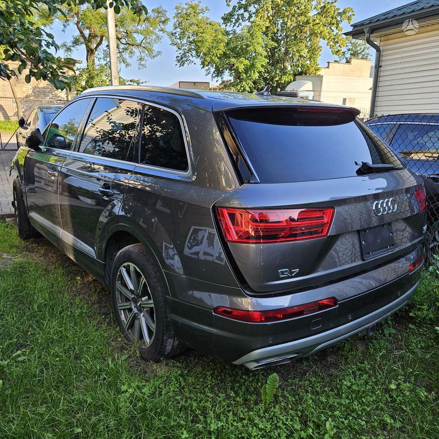 Audi Q7, 3.0 l., Внедорожник / Кроссовер