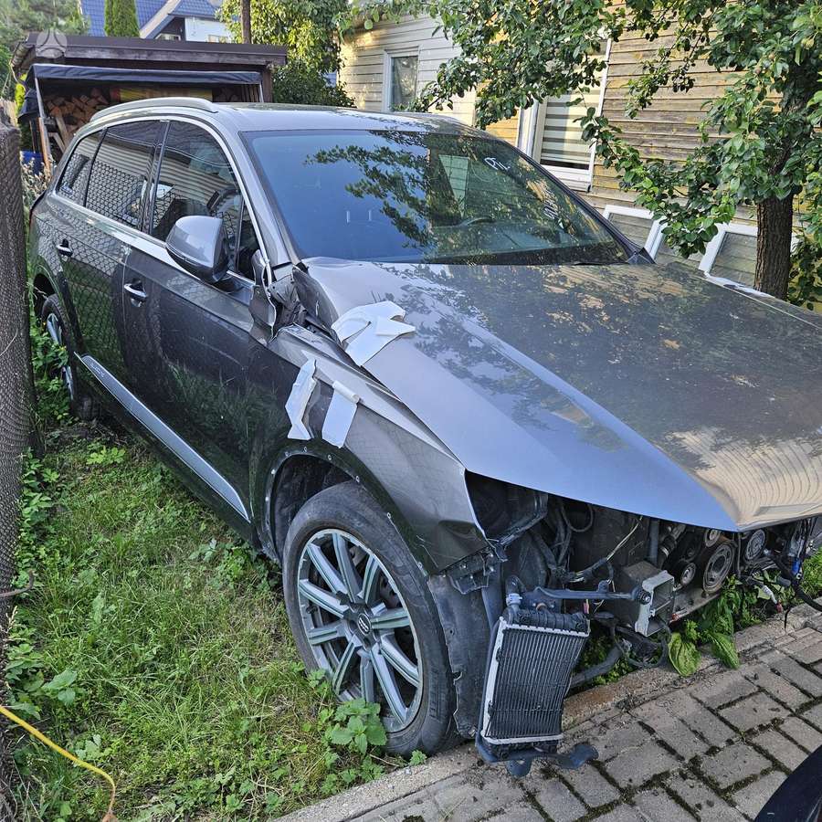 Audi Q7, 3.0 l., Внедорожник / Кроссовер