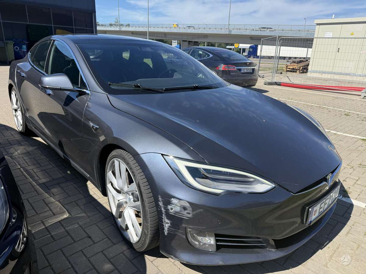 Tesla Model S, 90 kWh, hatchback