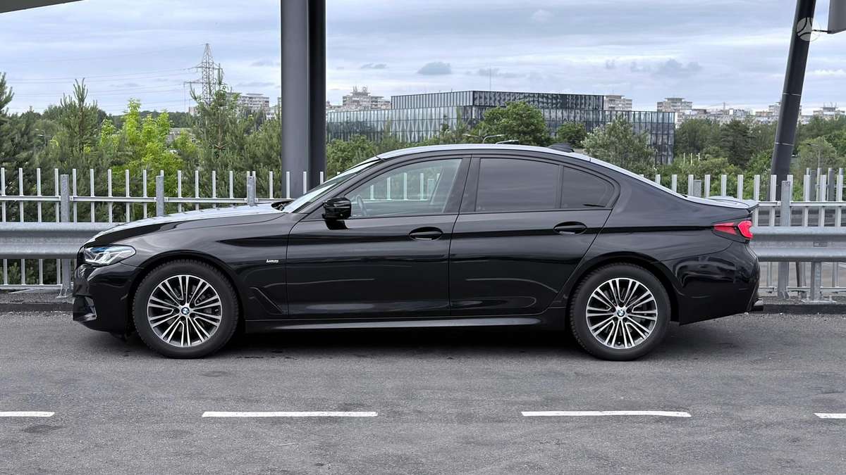 BMW 530, 3.0 l., Седан