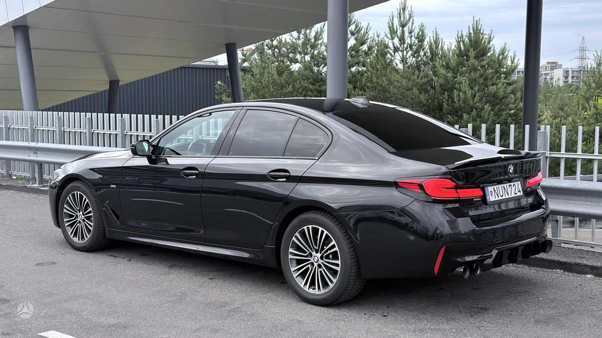 BMW 530, 3.0 l., Седан