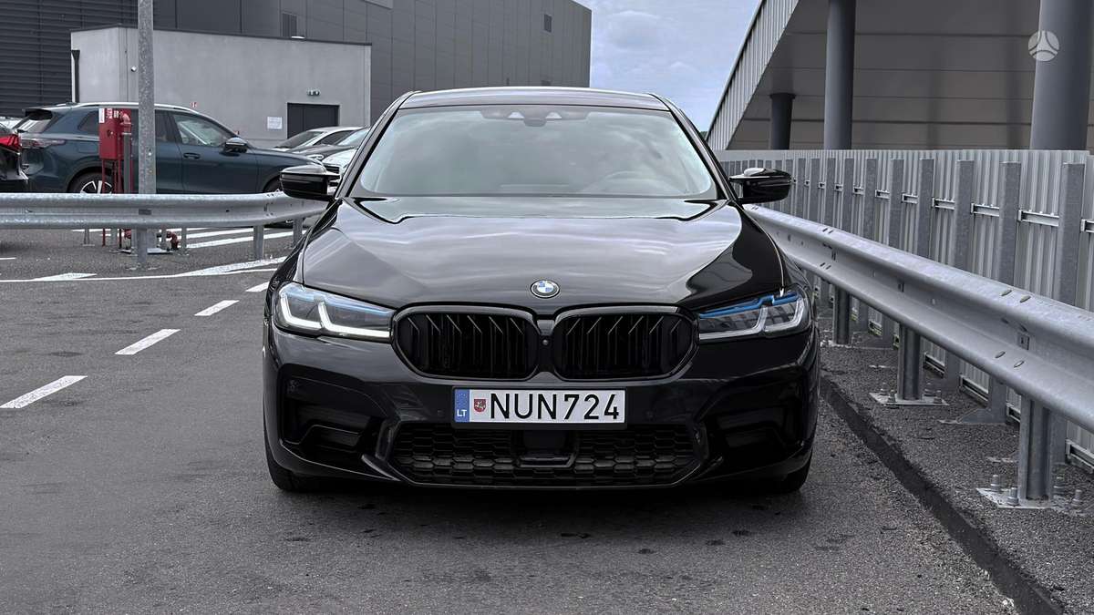 BMW 530, 3.0 l., Седан