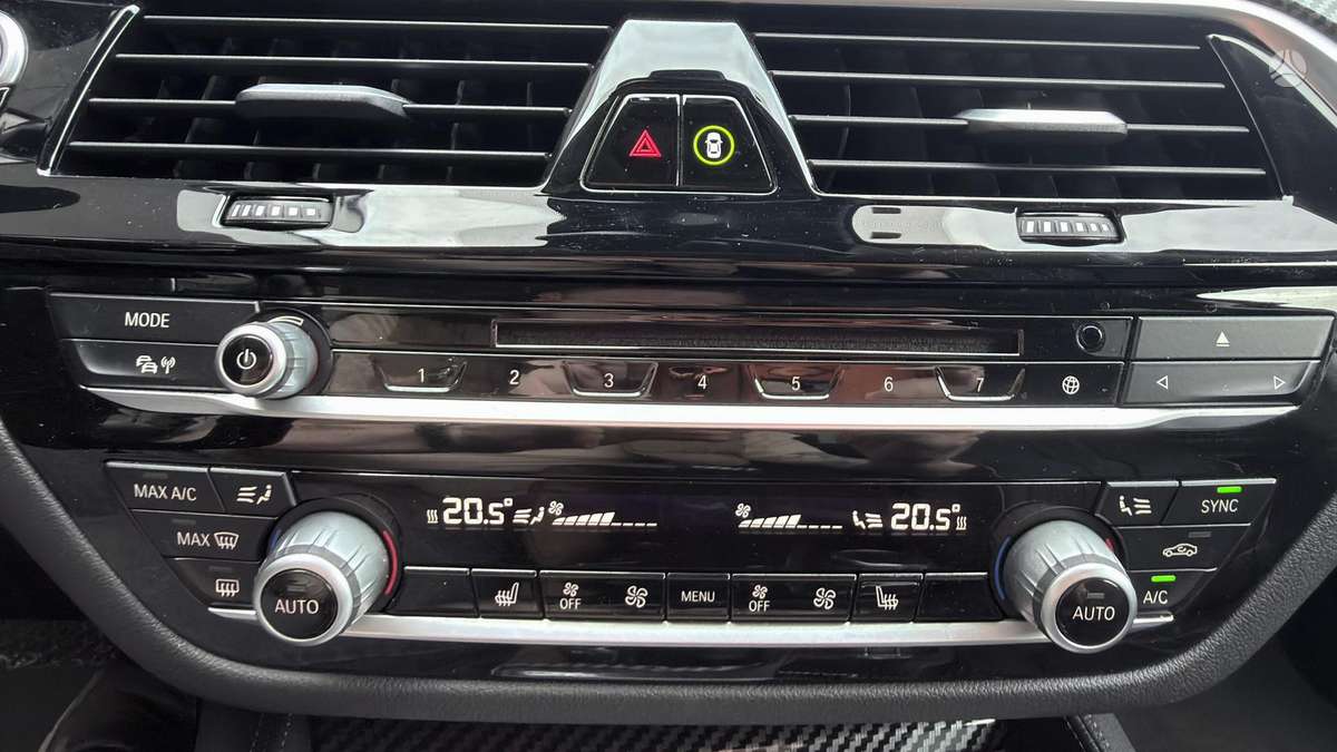 BMW 530, 3.0 l., Седан