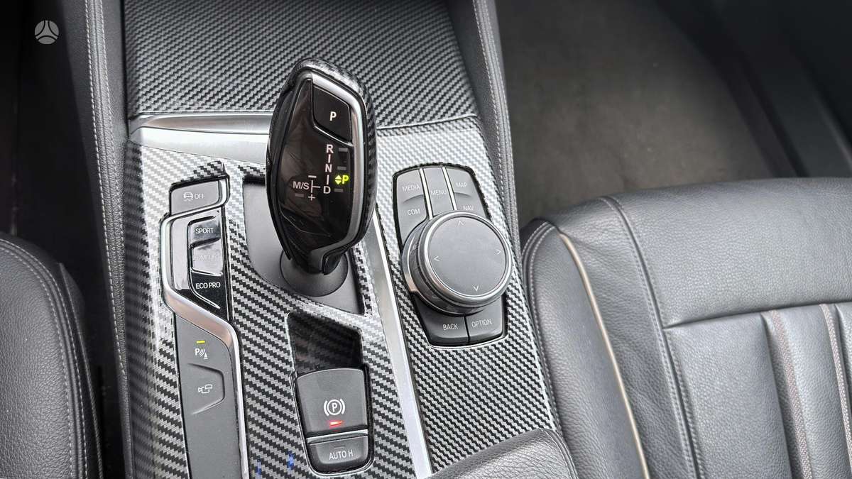 BMW 530, 3.0 l., Седан