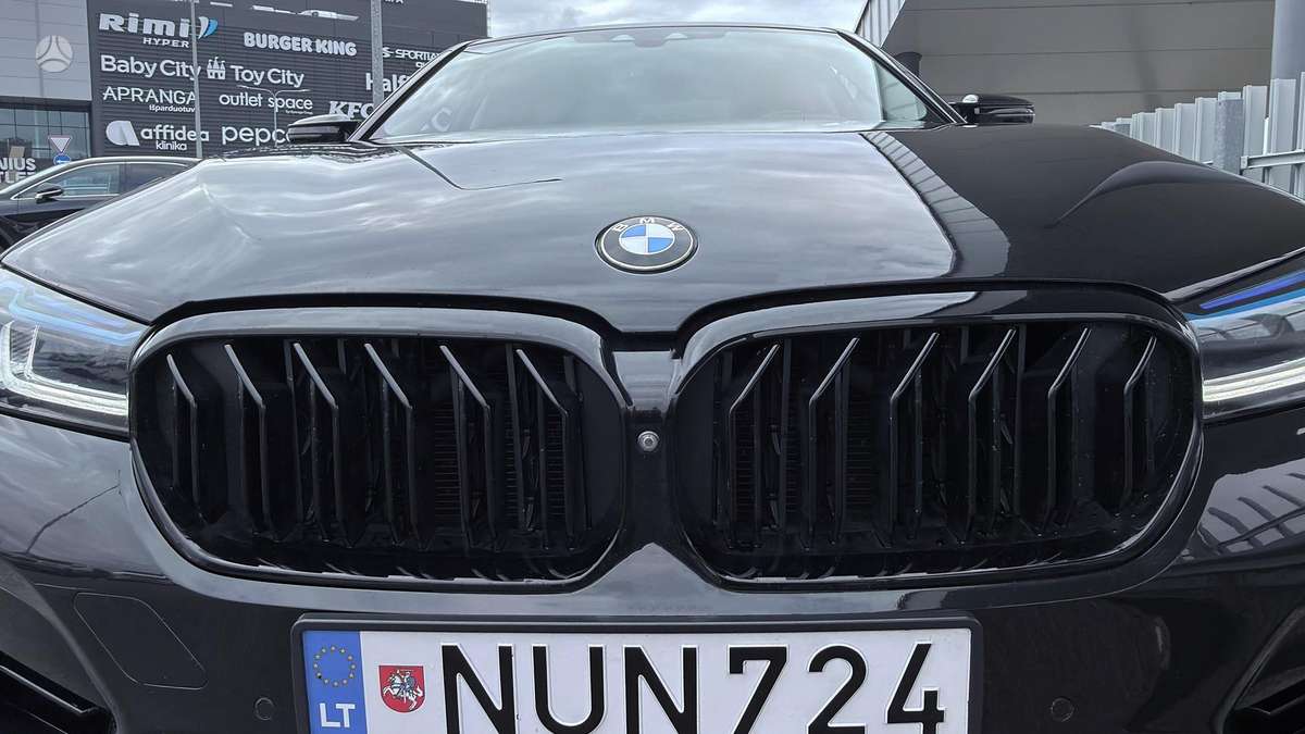 BMW 530, 3.0 l., Седан