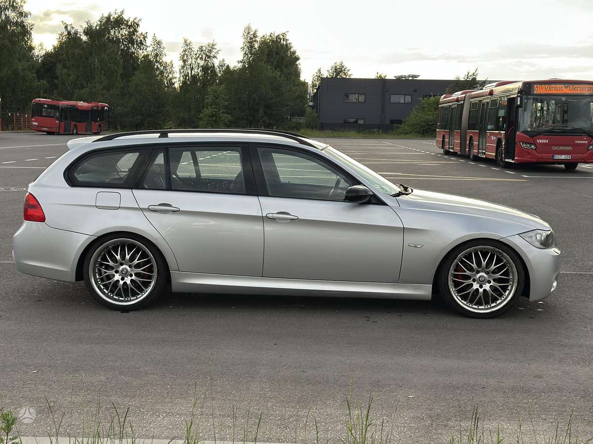 BMW 320, 2.0 l., Универсал