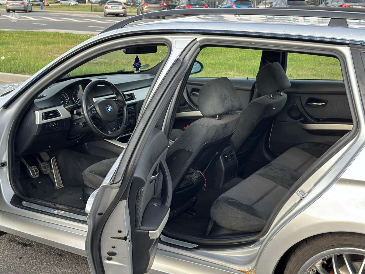 BMW 320, 2.0 l., Универсал