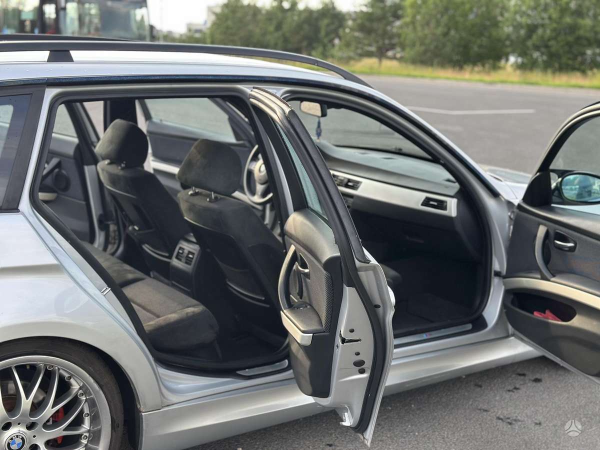 BMW 320, 2.0 l., Универсал
