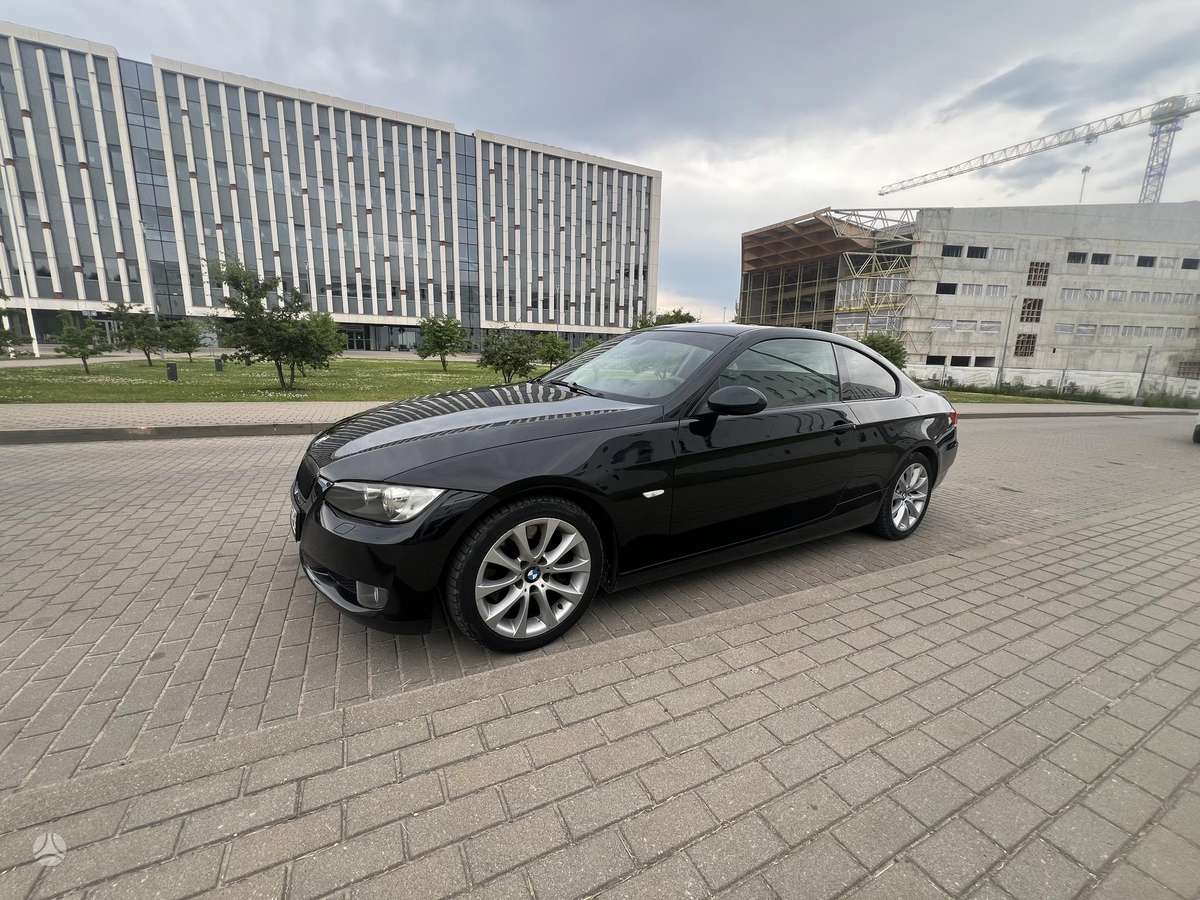 BMW 330, 3.0 l., coupe