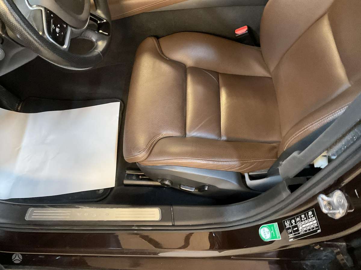 Volvo V90, 2.0 l., Универсал
