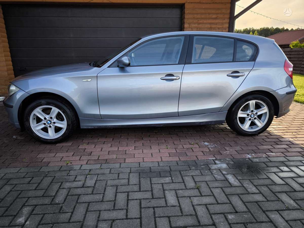 BMW 116, 1.6 l., Хэтчбек