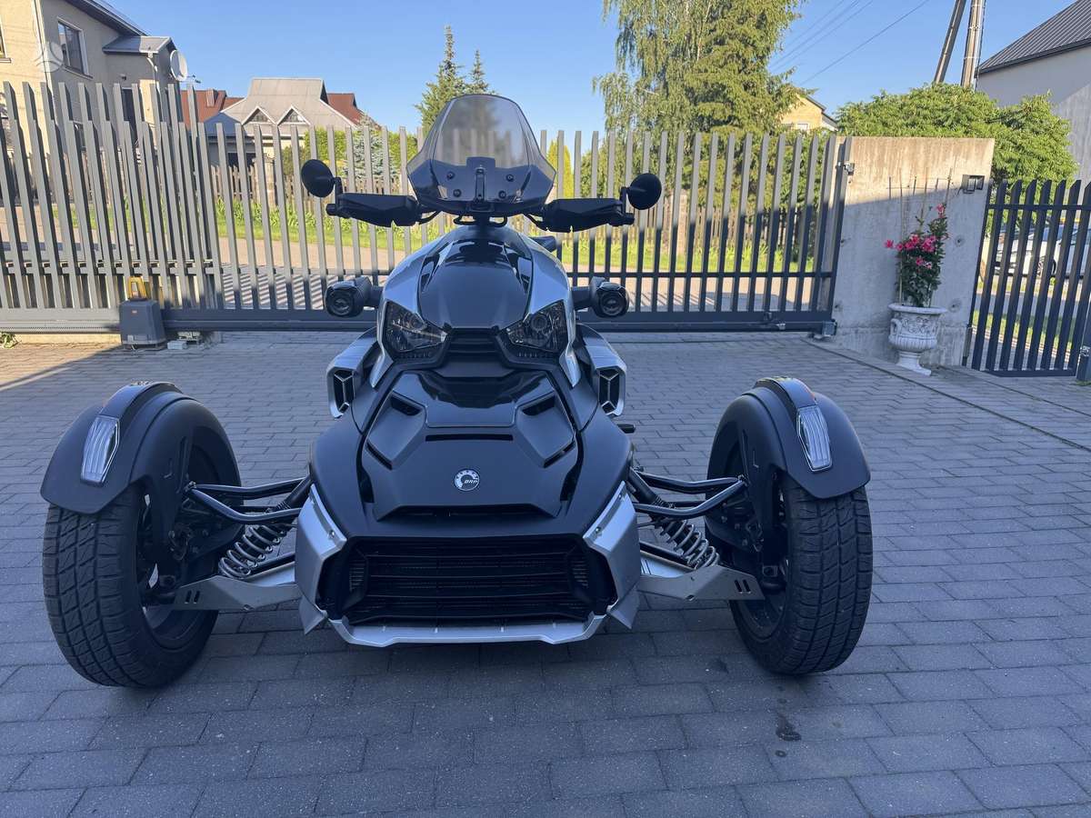 Can-Am Ryker 900cc, triračiai