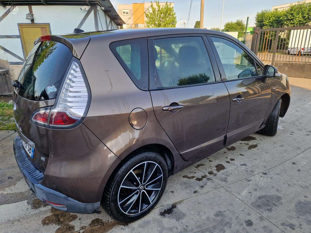 Renault Scenic - 3