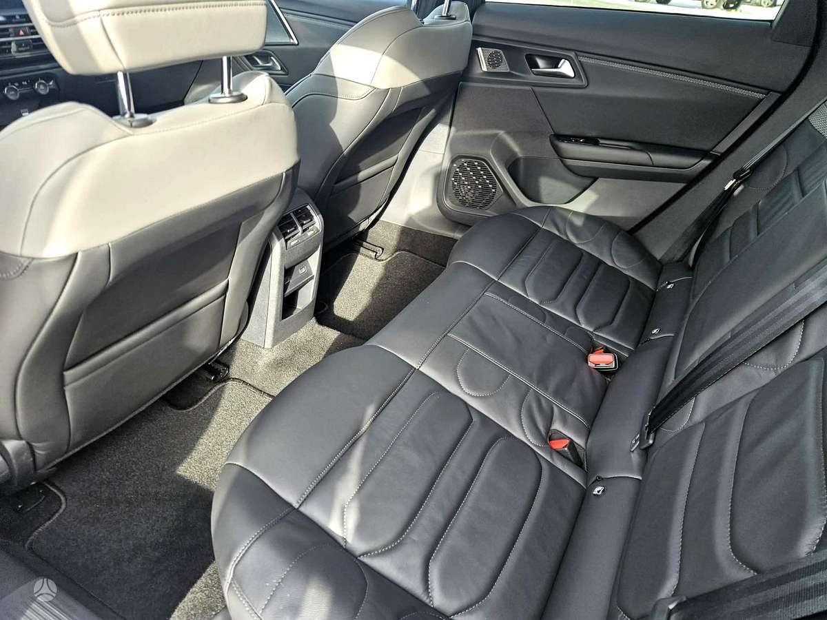 Citroen C5 X, 1.2 l., hatchback