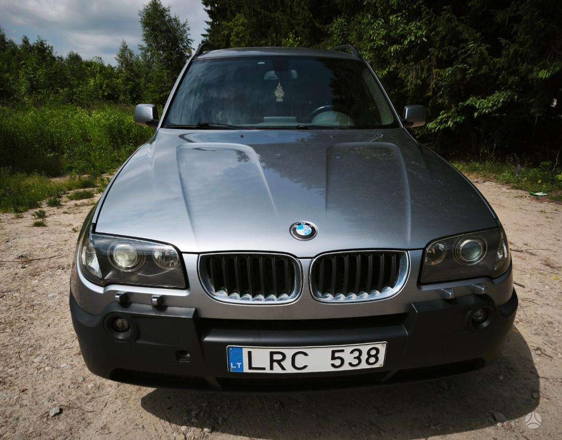 BMW X3, off-road / crossover