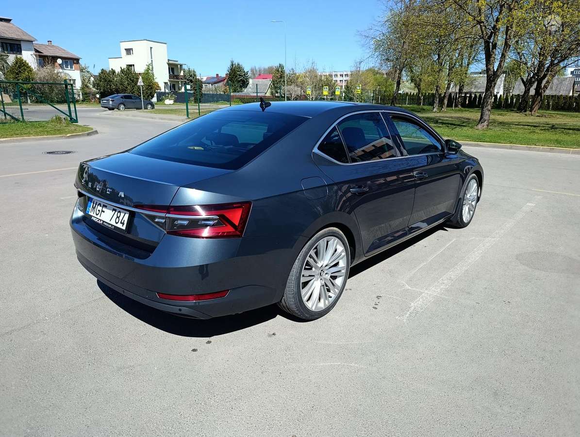 Škoda Superb - 3