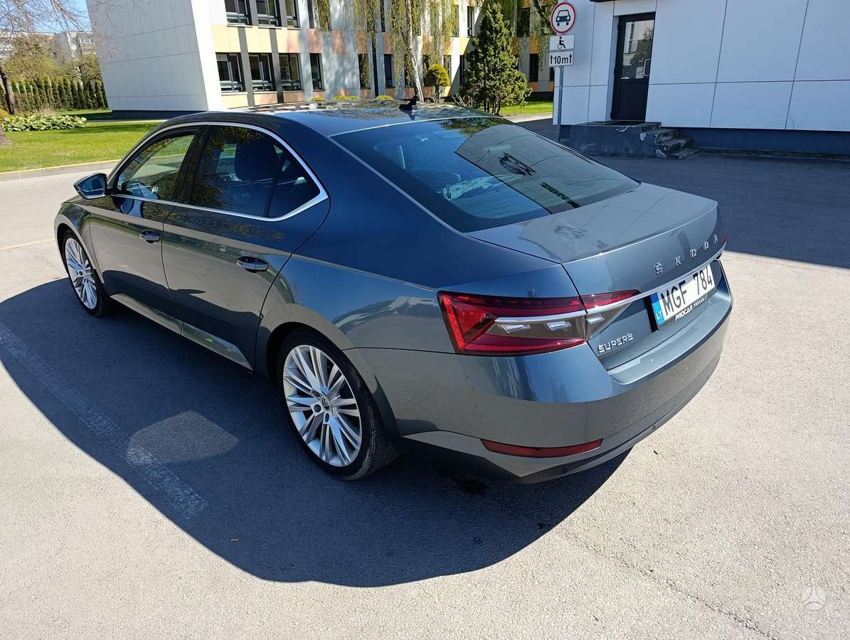 Škoda Superb - 4
