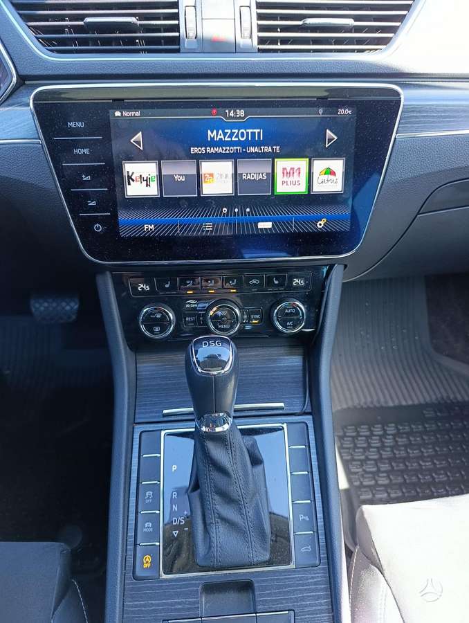 Škoda Superb - 12