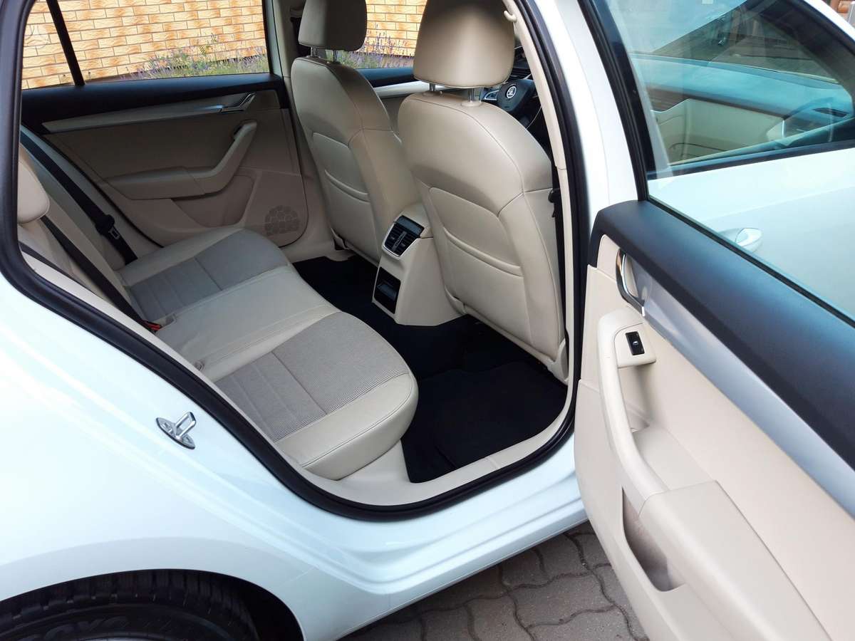 Škoda Octavia - 9