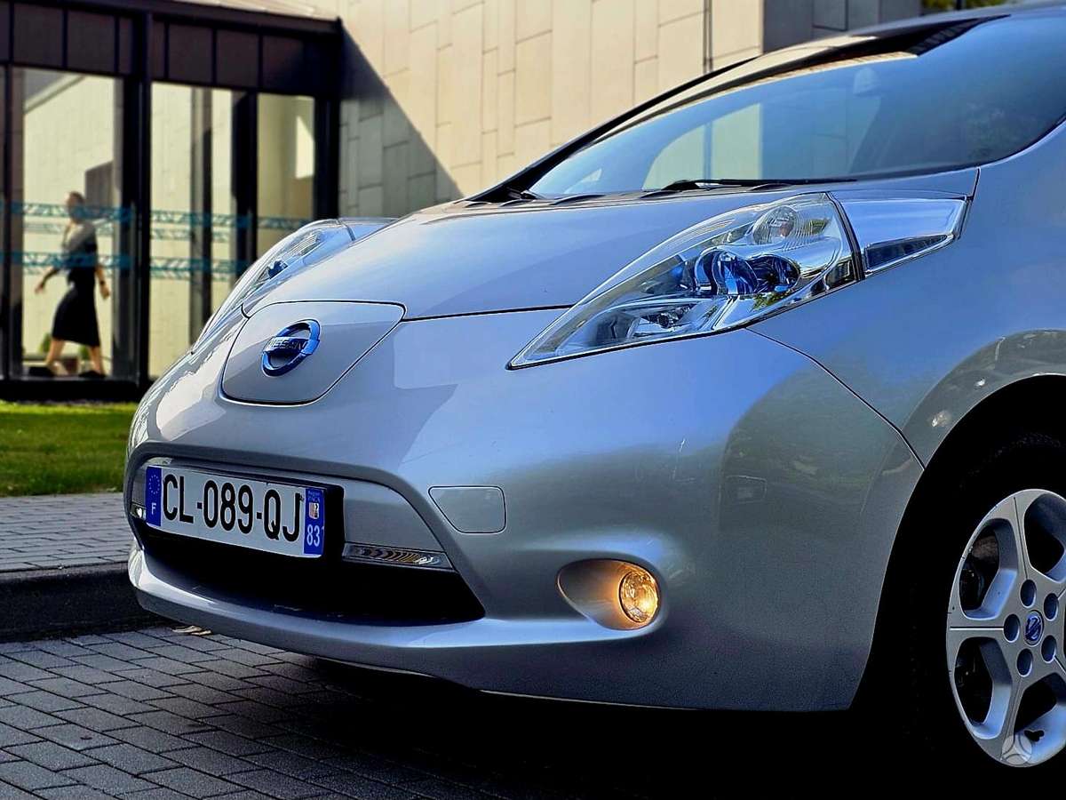 Nissan Leaf, 24 kWh, hatchback