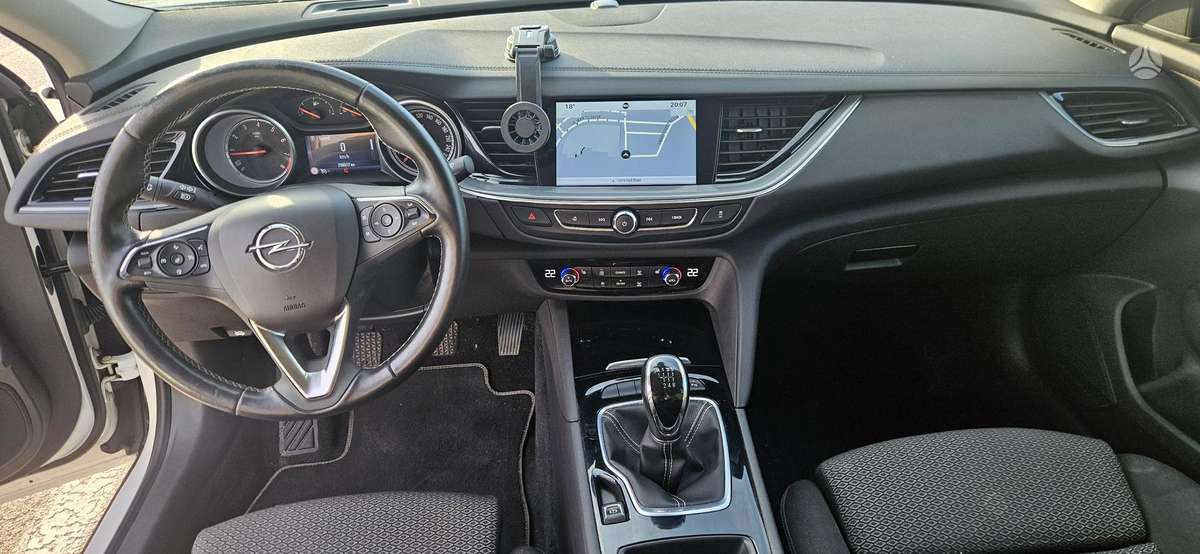 Opel Insignia - 5