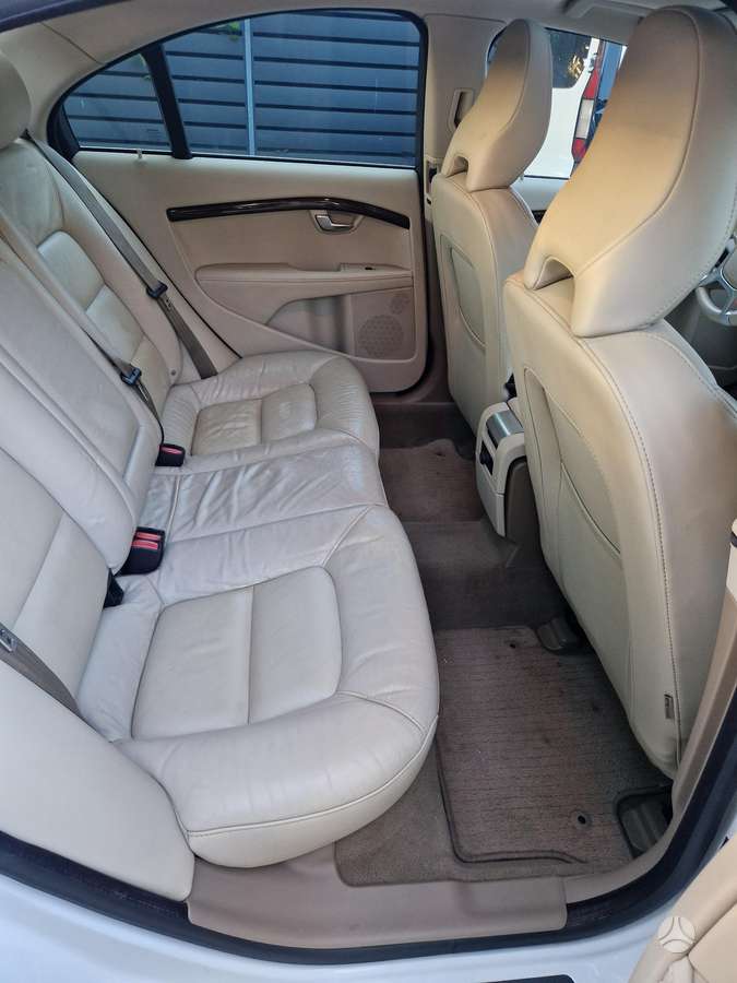 Volvo S80, 3.2 l., Седан