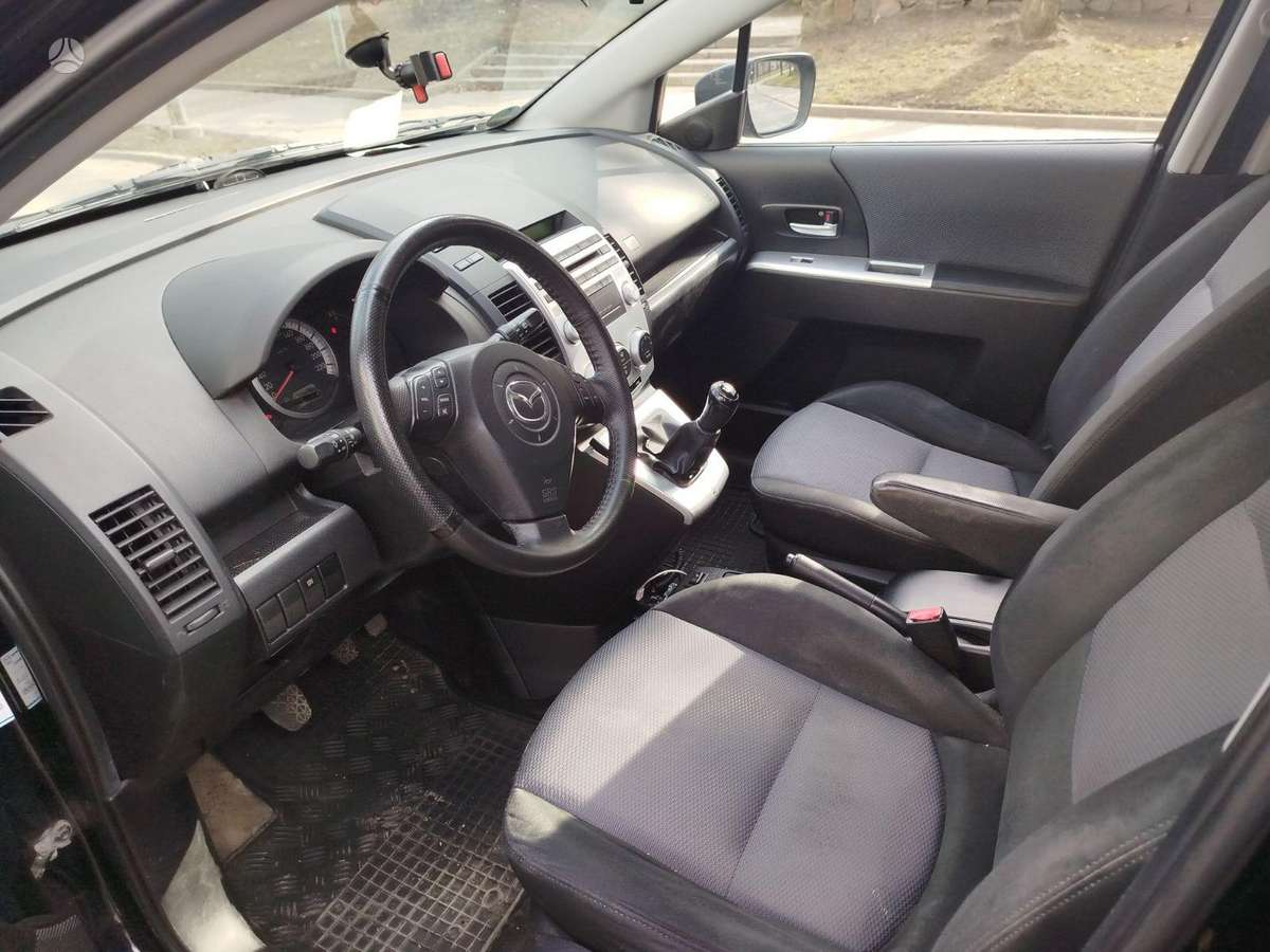 Mazda 5, 2.0 l., Минивэн