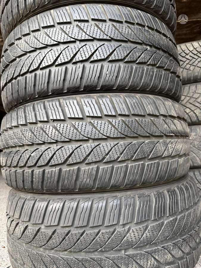 Tyfoon, vissezonas 225/45 R17