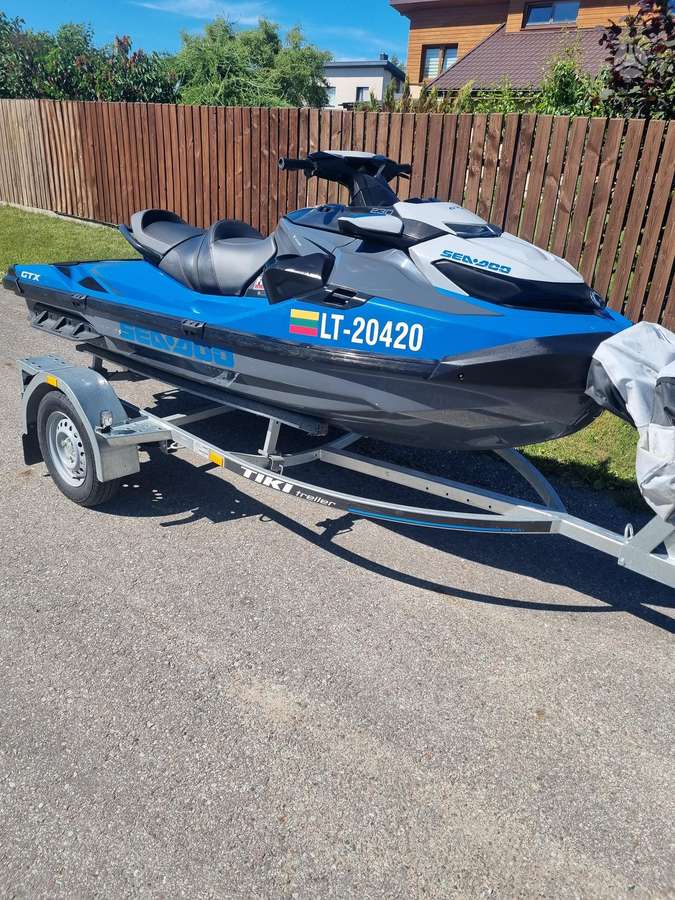 Sea-Doo GTX, водные мотоциклы
