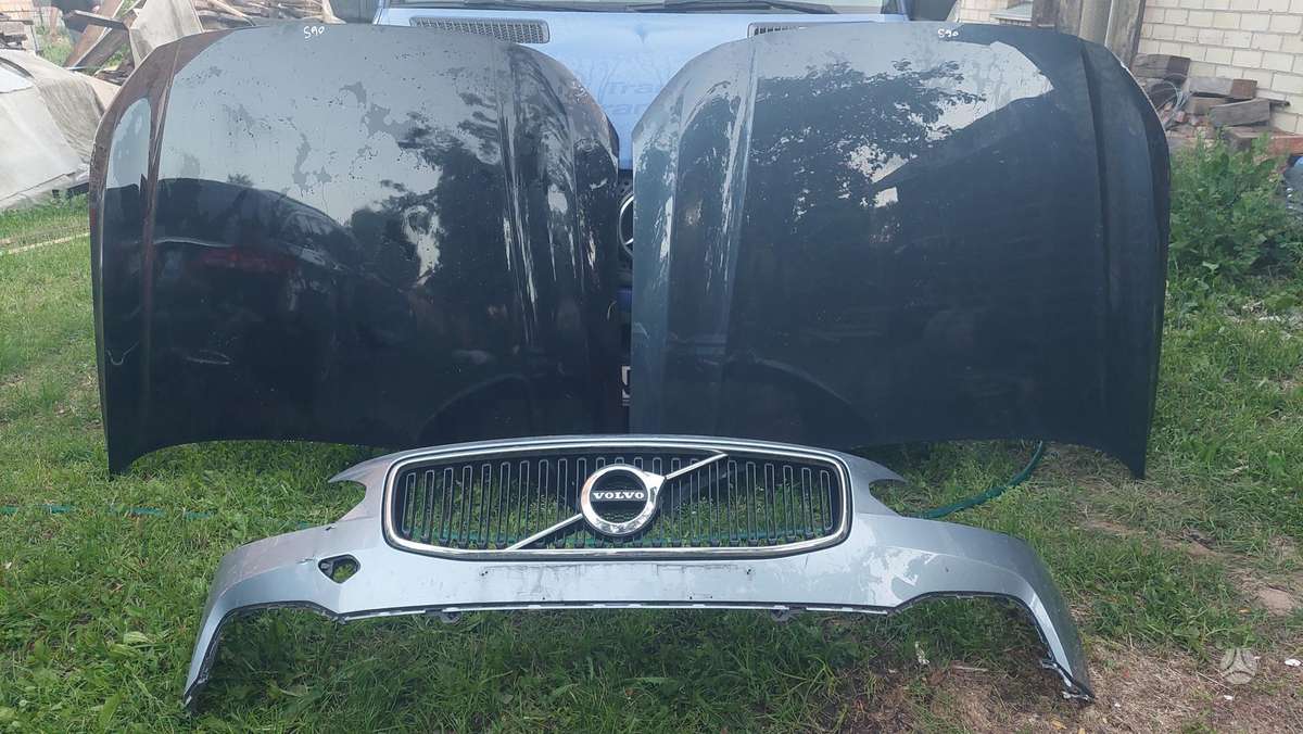 Volvo S90