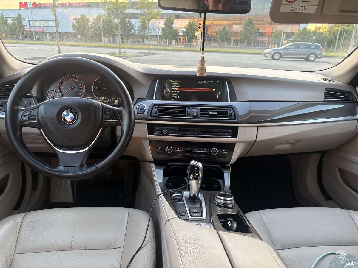 BMW 525, 2.0 l., Универсал