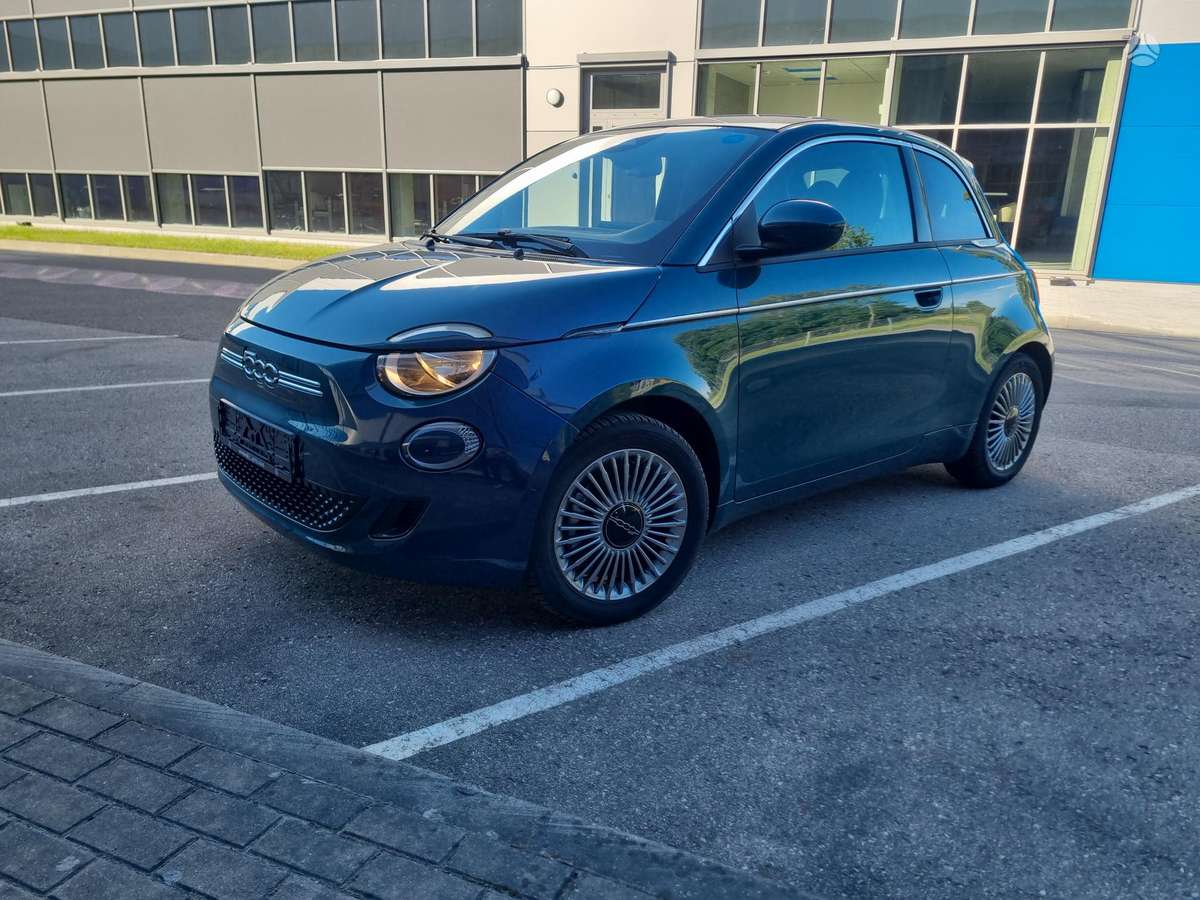 Fiat 500, 87 kWh, hatchback