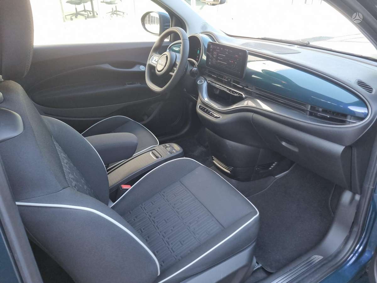 Fiat 500, 87 kWh, hatchback
