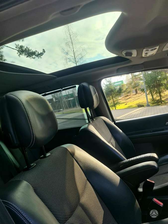 Renault Espace, 2.0 l., mpv / minivan