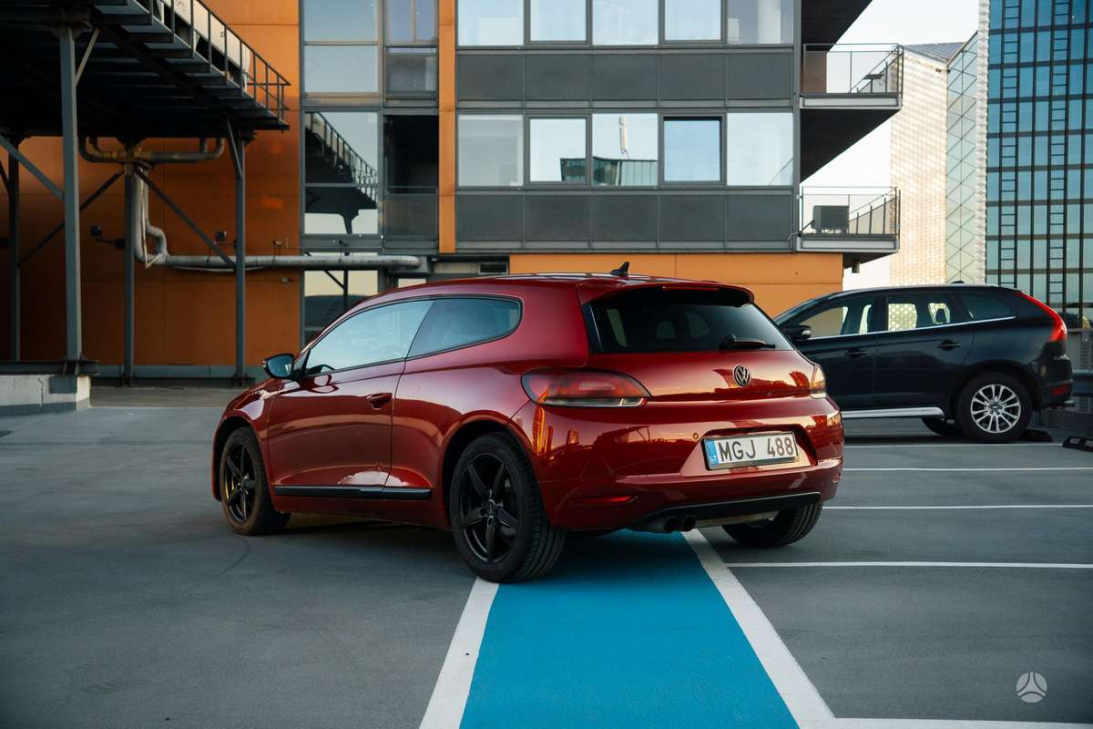 Volkswagen Scirocco - 3