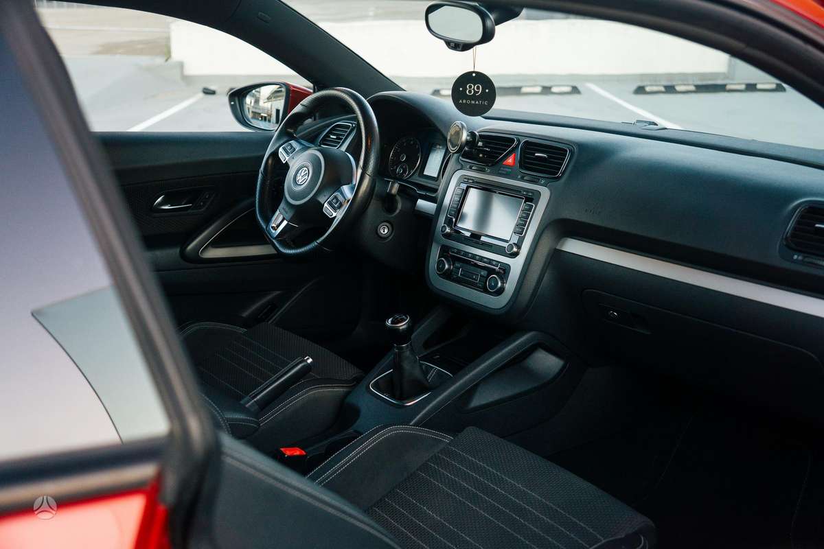 Volkswagen Scirocco - 12