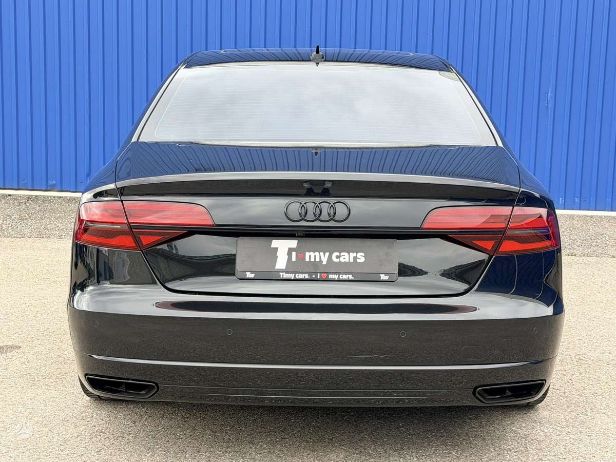 Audi A8 L, 4.0 l., Седан