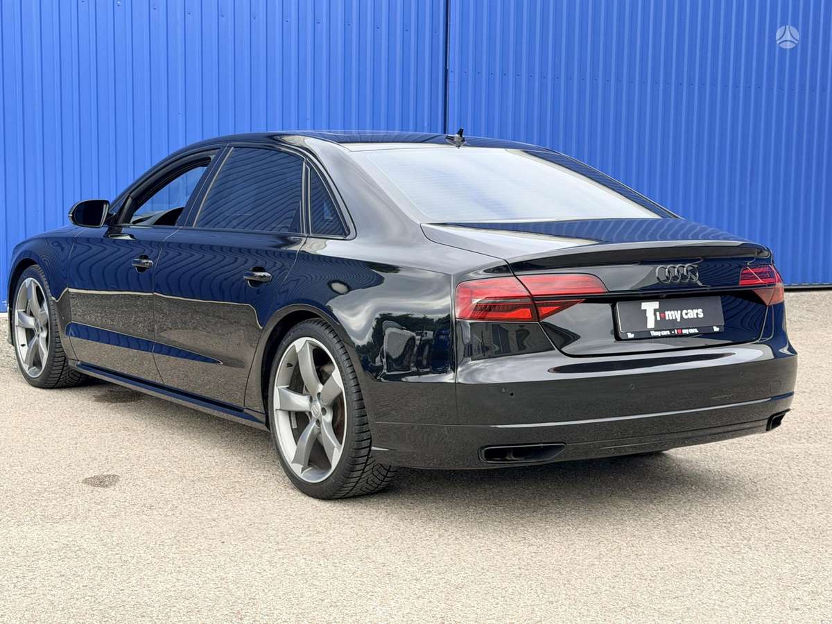 Audi A8 L, 4.0 l., Седан
