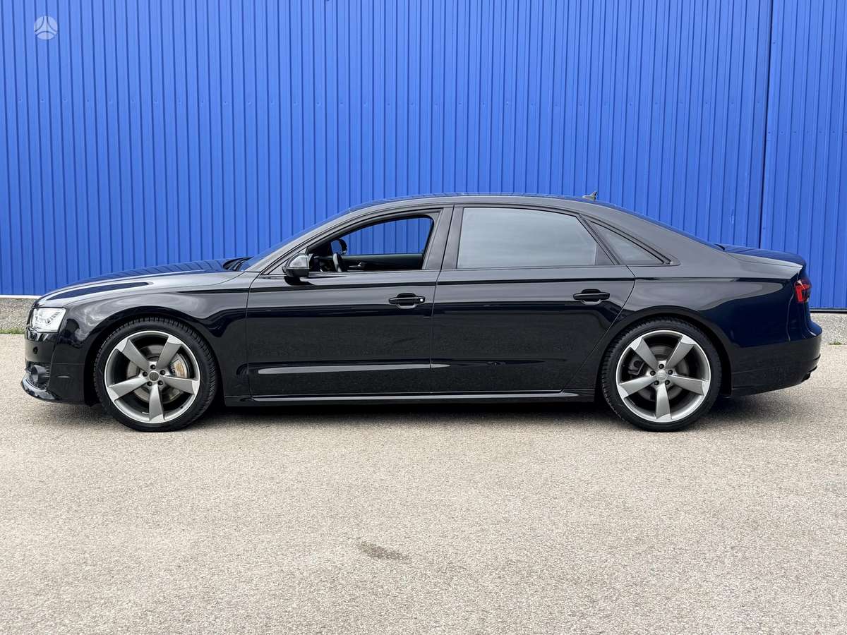 Audi A8 L, 4.0 l., Седан
