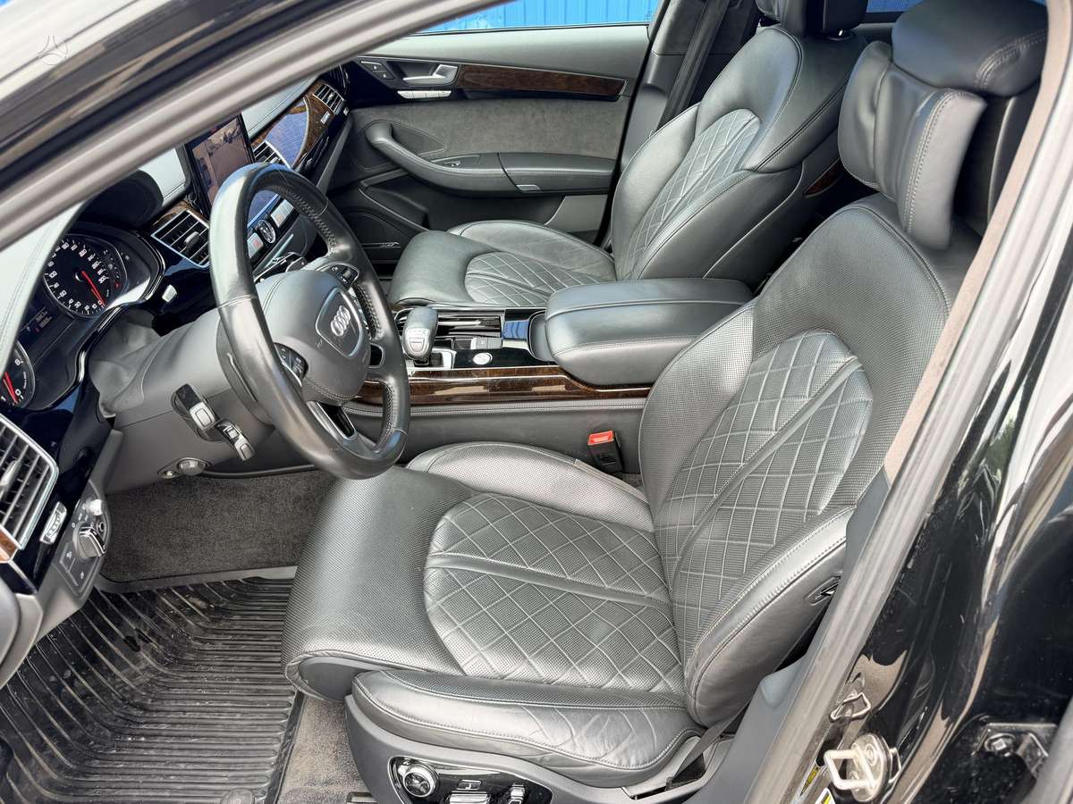 Audi A8 L, 4.0 l., Седан