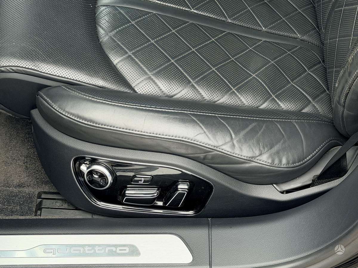 Audi A8 L, 4.0 l., Седан