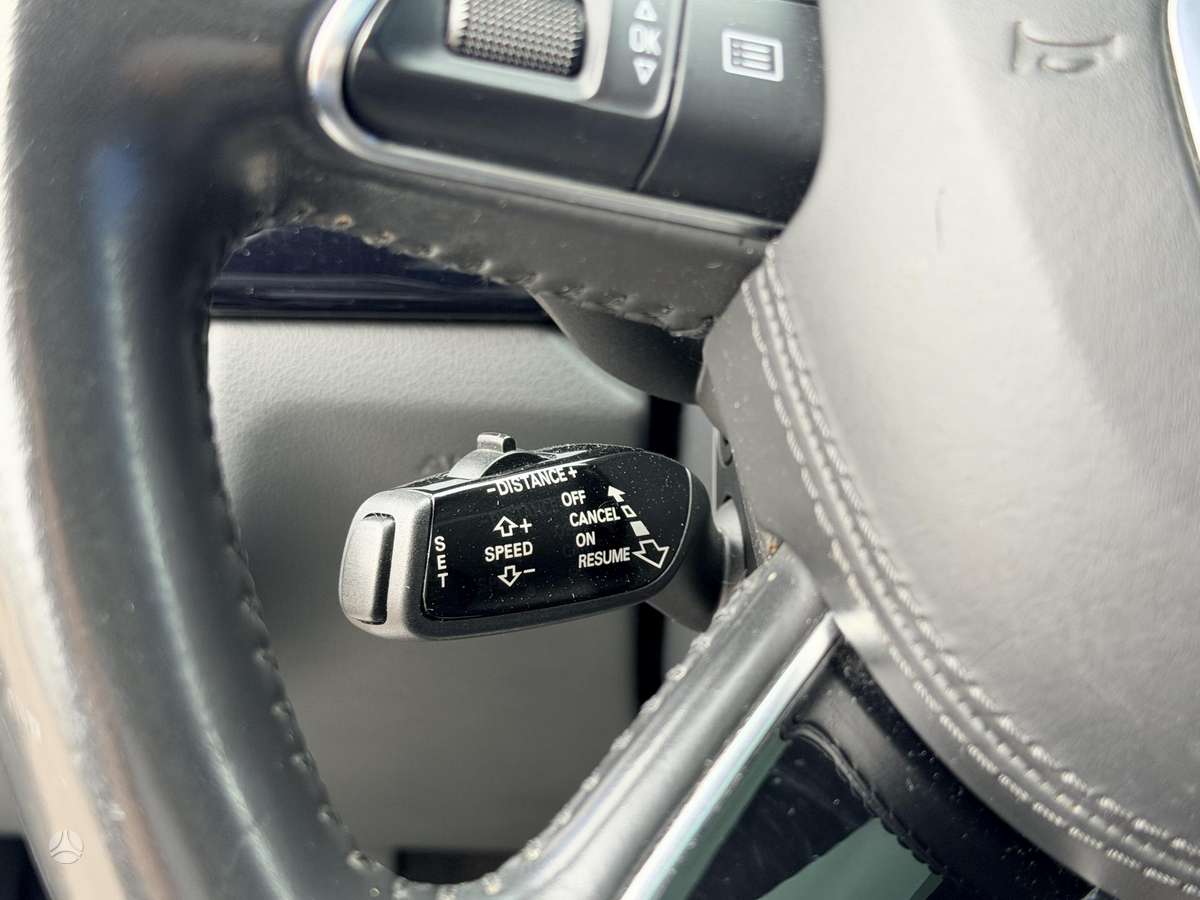 Audi A8 L, 4.0 l., Седан