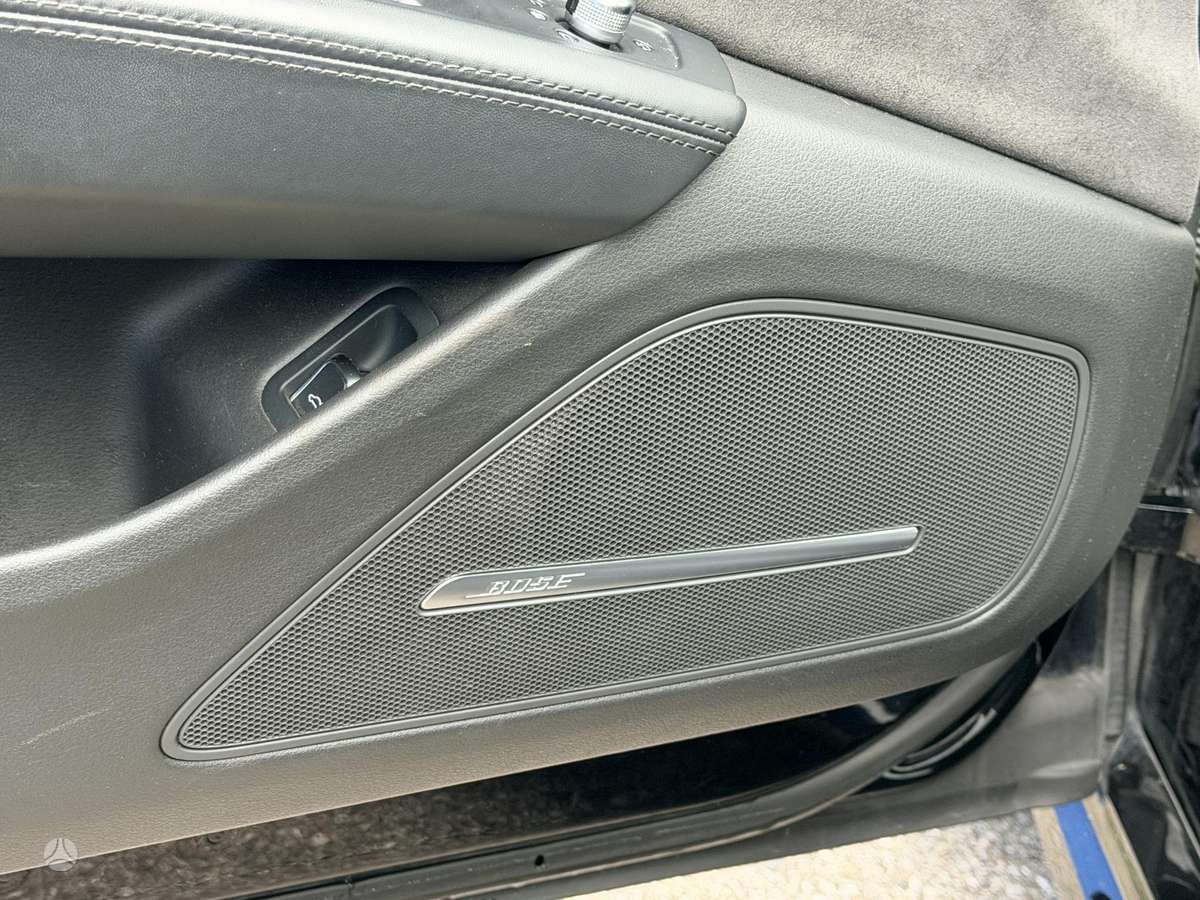 Audi A8 L, 4.0 l., Седан